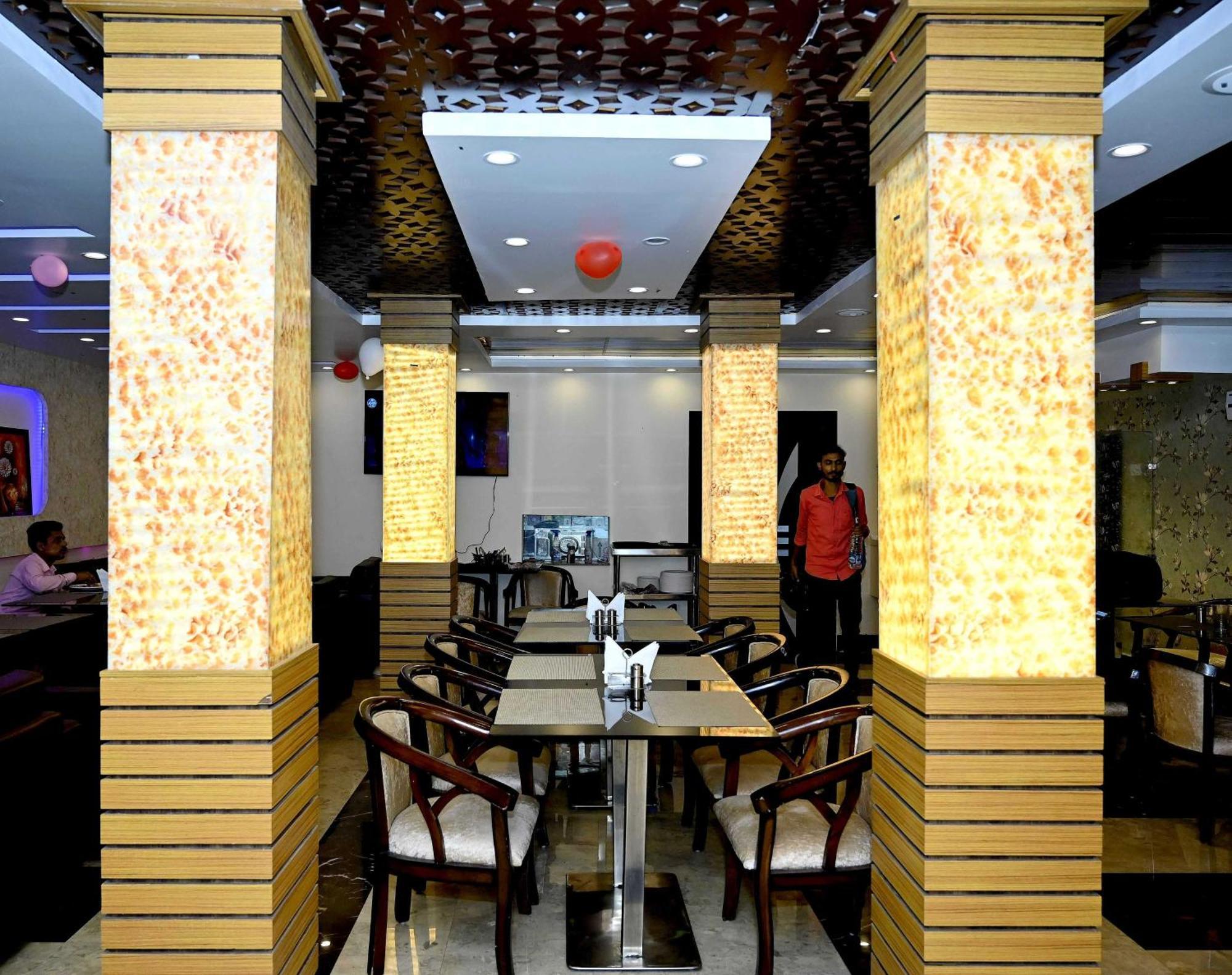 Super Hotel O Glance Inn Patna  Luaran gambar