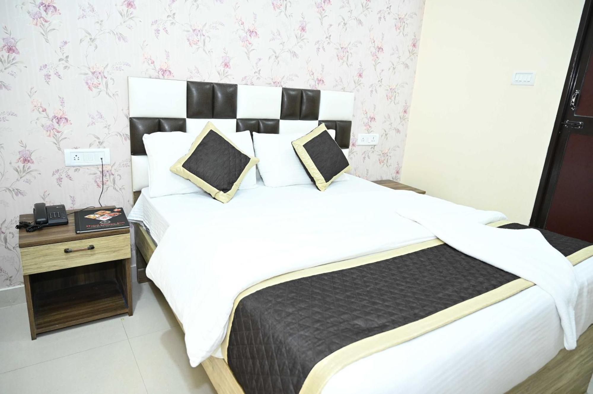 Super Hotel O Glance Inn Patna  Luaran gambar